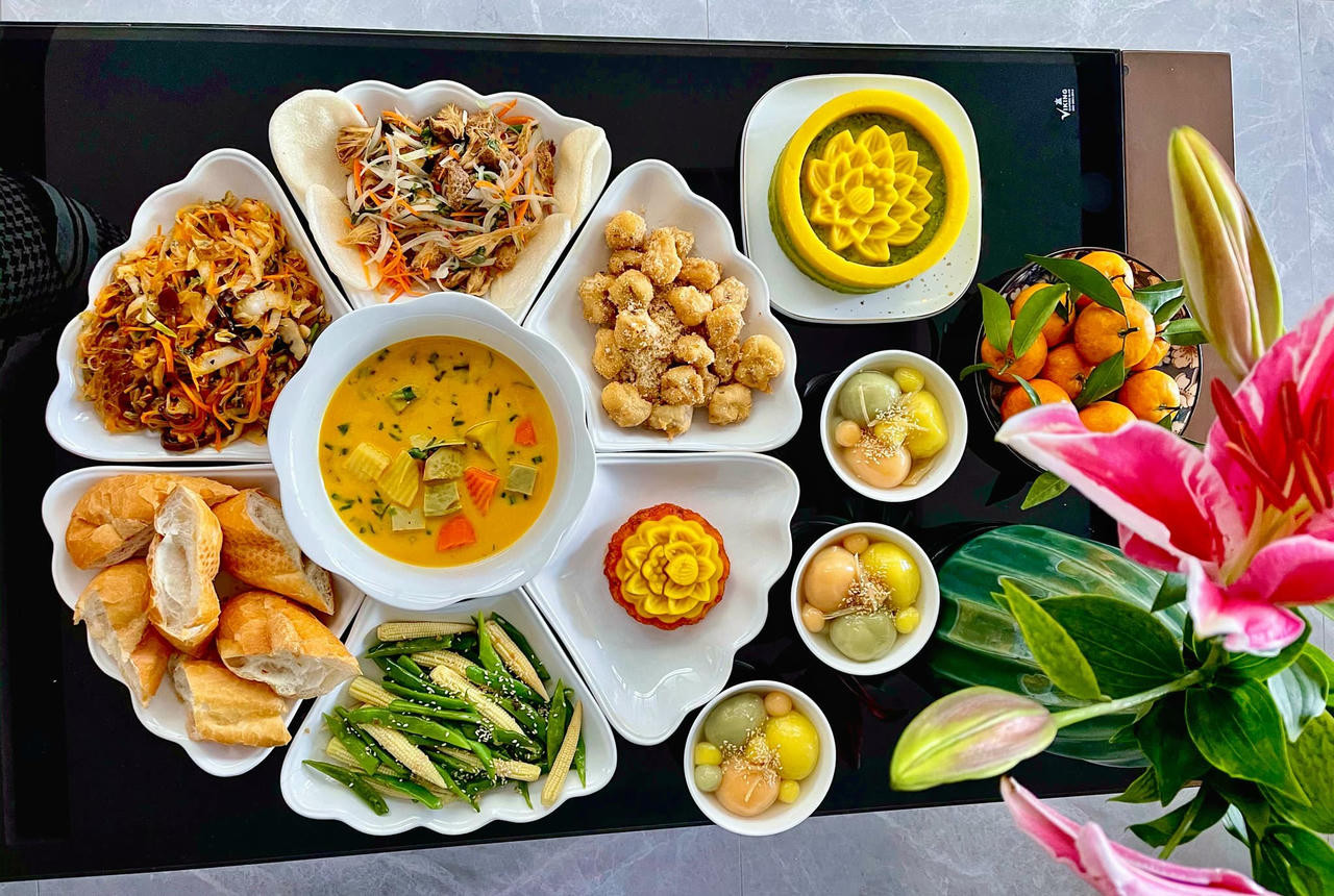 Mâm cỗ chay Rằm tháng Giêng.