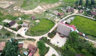 Những ngôi nhà mái rông tại làng Kon Pring