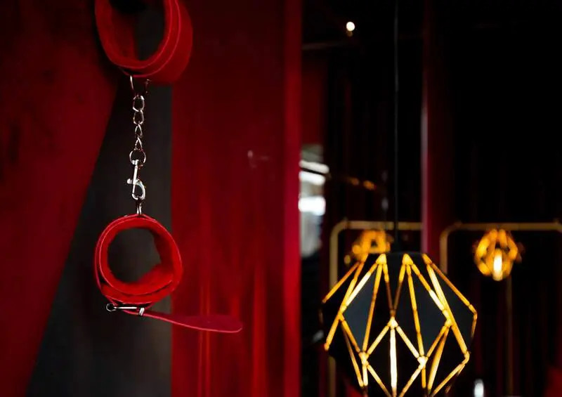 Sự bí ẩn trong mỗi căn phòng