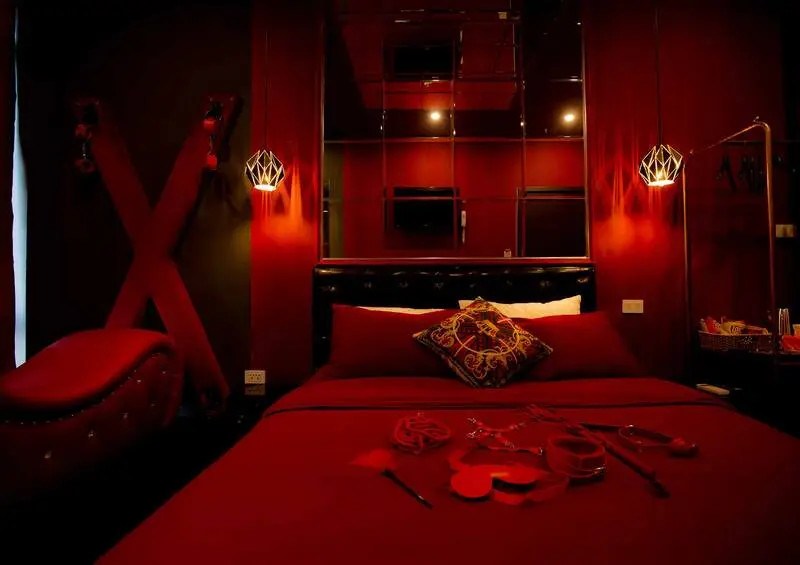 Khách sạn có đồ chơi tình dục đa dạng