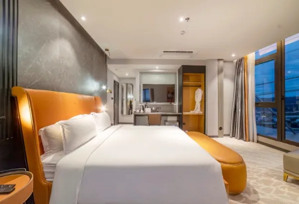 Phòng Deluxe Double Balcony với ban công riêng đón gió cao nguyên