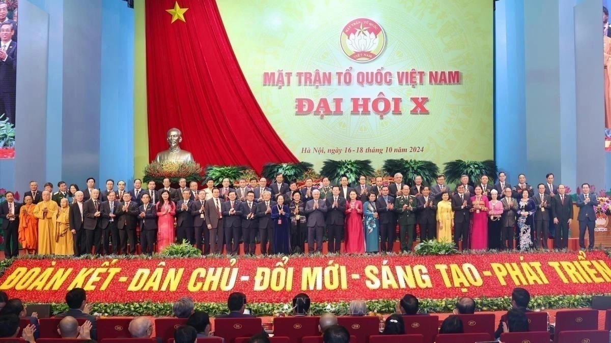 Hình ảnh biểu tượng Mặt trận Tổ quốc Việt Nam, thể hiện sự đoàn kết của các tầng lớp nhân dân