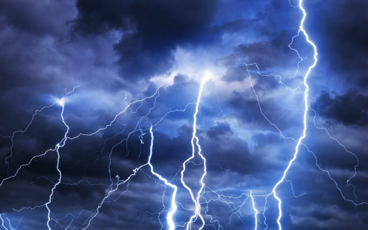 Mậu Tý có mệnh Thích Lịch Hoá