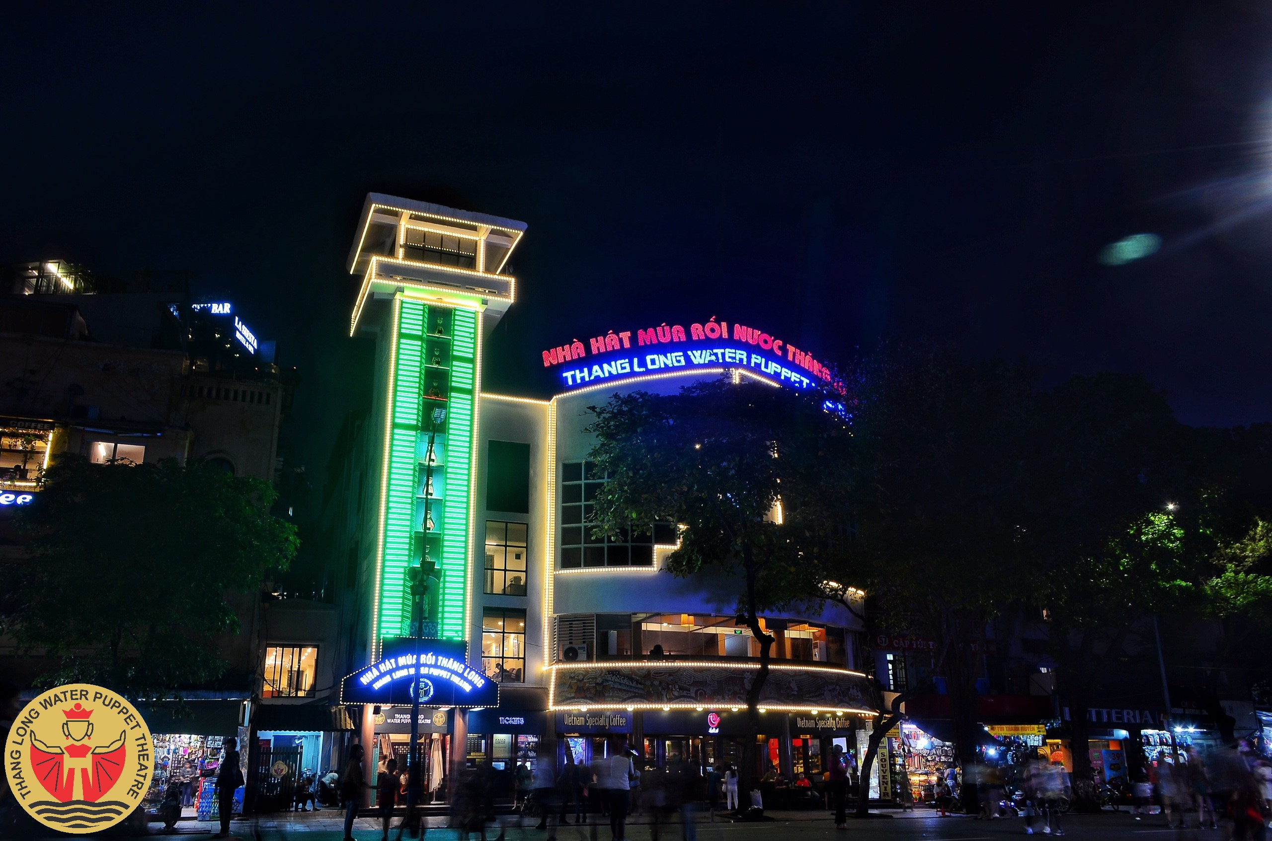 Con rối được chế tác thủ công trong xưởng