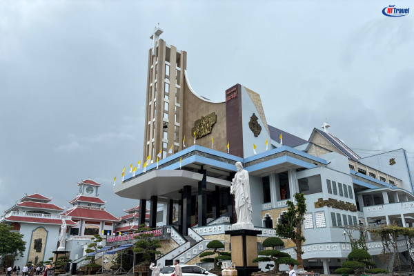 Đôi Nét Về Thánh Đường Tắc Sậy Bạc Liêu