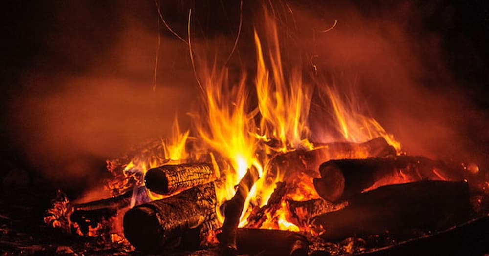 Tuổi 1987 gắn liền với hình ảnh lửa trong lò