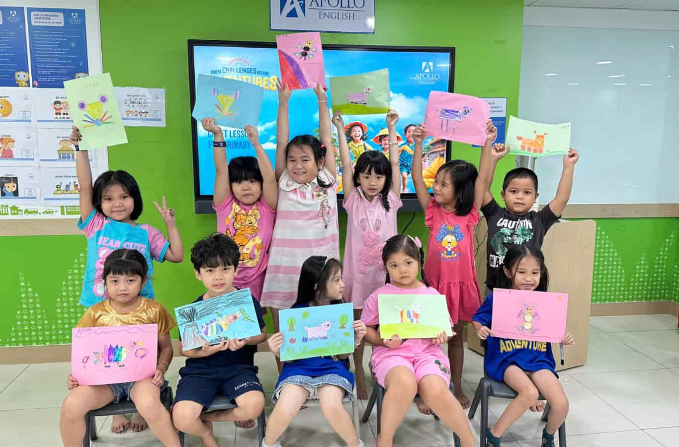 Các bé có một không gian thoải mái để học tập, vui chơi