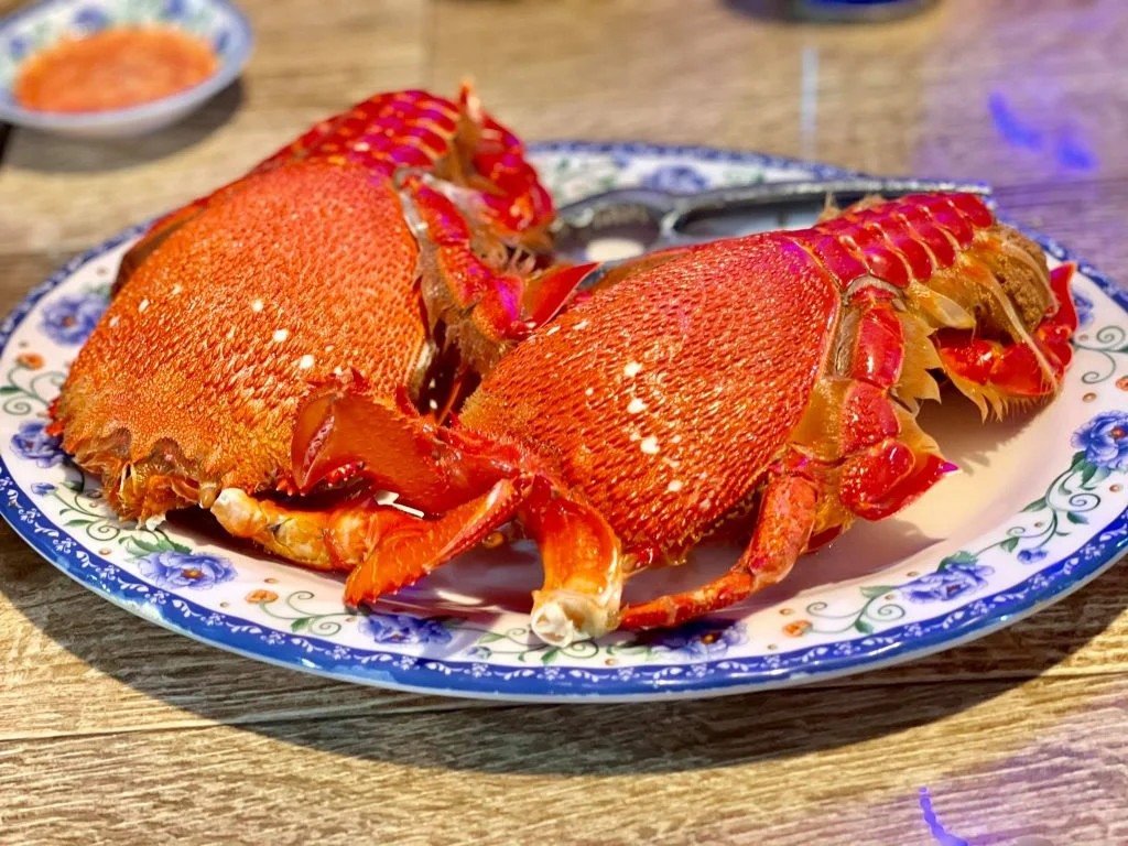 Cua huỳnh đế đặc sản Phú Quý