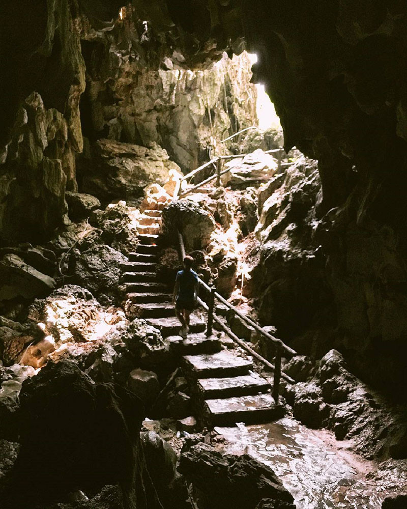 Không gian huyền ảo bên trong Thạch Động Thôn Vân, Hà Tiên